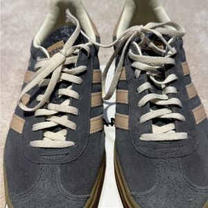 Adidas Men's Charcoal and Beige Sneakers